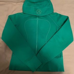 Lululemon scuba